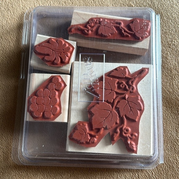 Stampin' Up! 1996 Definitely Decorative Grapes Stamp Set of 4 Stamps - Picture 2 of 3